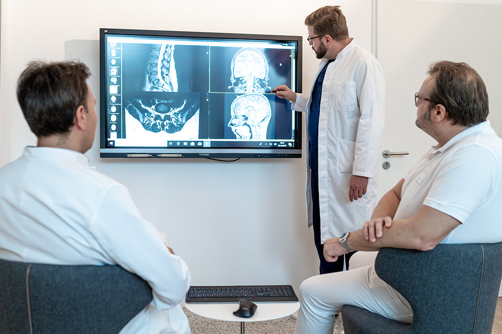 Gemeinschaftspraxis Bonn für Neurochirurgie, Orthopädie, Unfallchirurgie, Radiologie, Sportmedizin - Team Radiologie